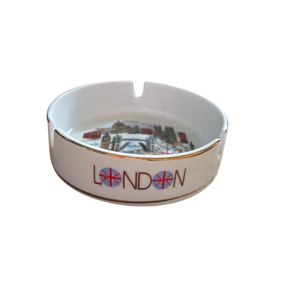 Vintage Souvenir Of London Porcelain Ashtray
